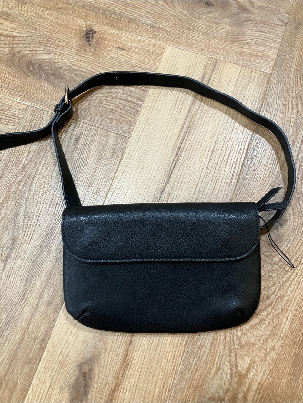 Classic Black Leather Fanny Pack